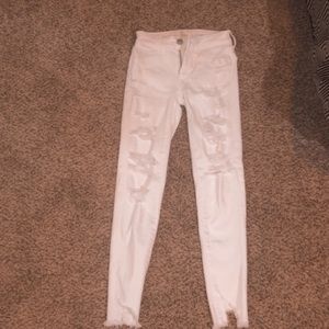 american eagle outfitters white ripped jeans